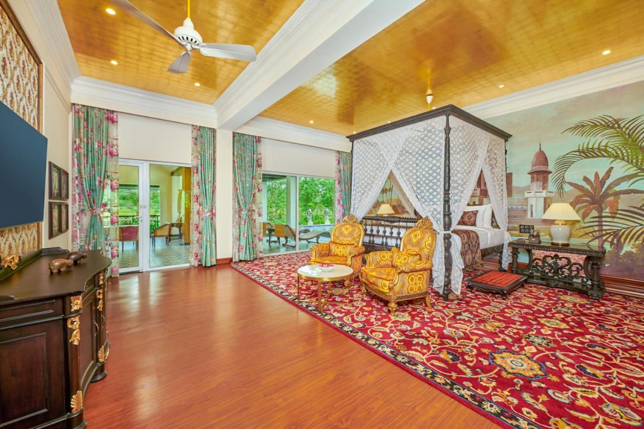 MAYFAIR Tea Resort Siliguri Exterior foto