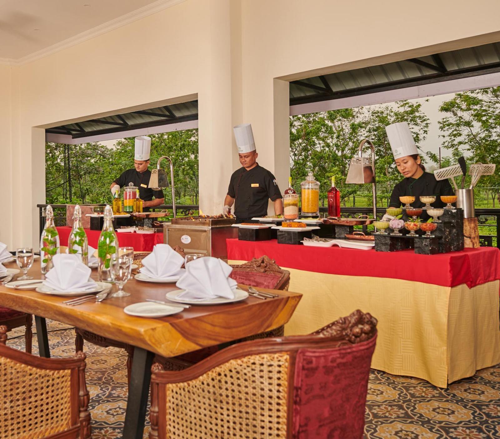 MAYFAIR Tea Resort Siliguri Exterior foto